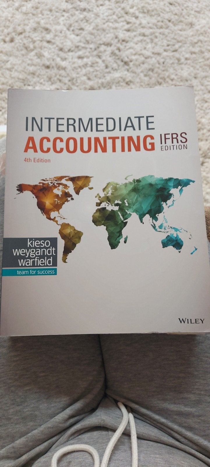 Intermediate Accounting IFRS Edition 4e - Kieso Weygandt, Boeken, Kieso, Weygandt, Warfield, Zo goed als nieuw, Gamma, HBO