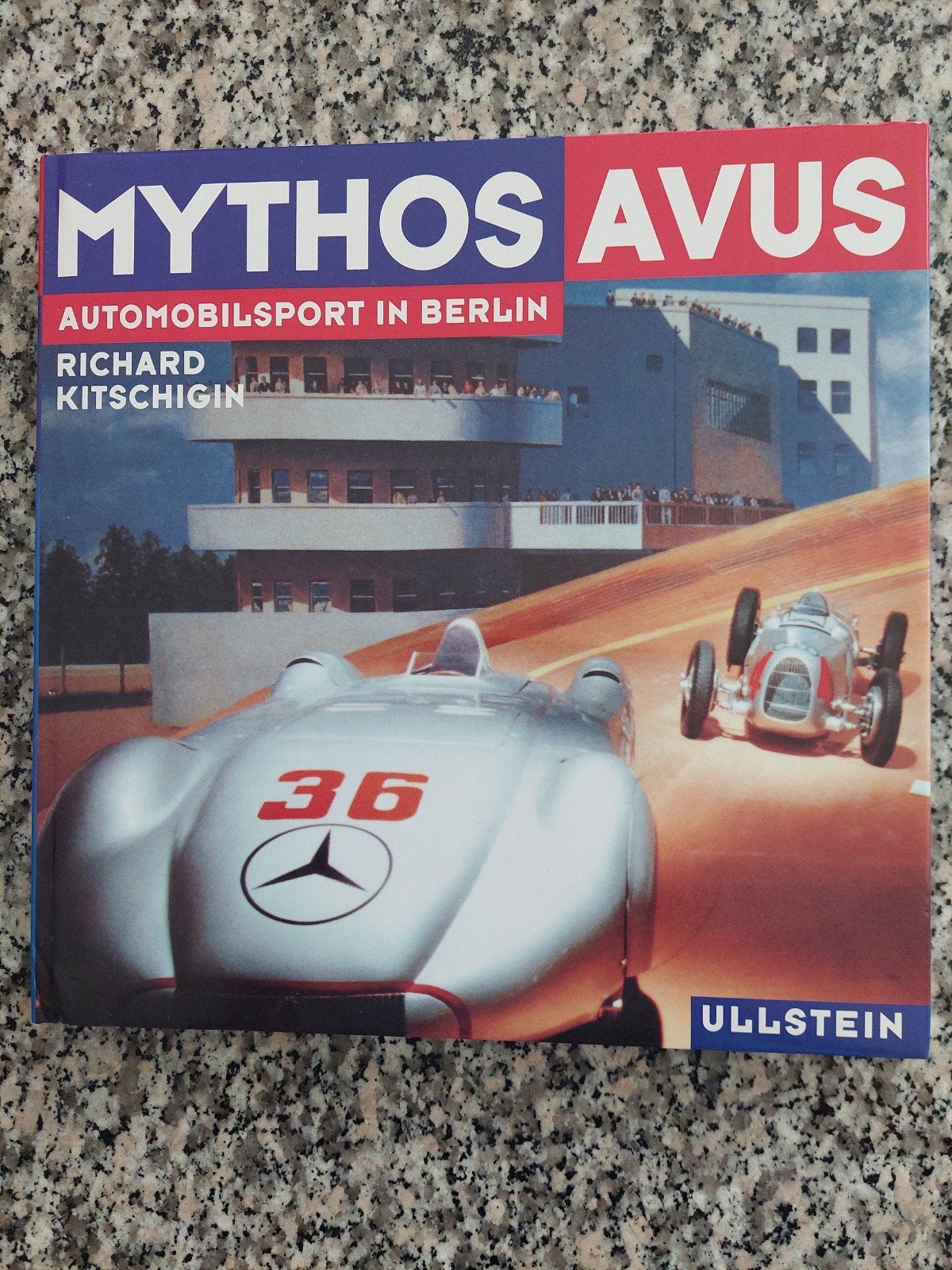MYTHOS AVUS : AUTOMOBILSPORT IN BERLIN RICHARD KITSCHIGIN ., Ophalen of Verzenden, Zo goed als nieuw, Overige merken