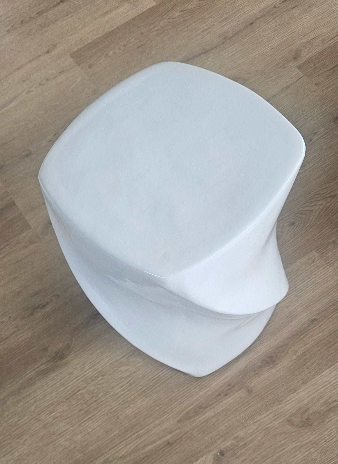 Riviera Maison bijzettafel/krukje wit, Ophalen of Verzenden, Nieuw, Overige materialen
