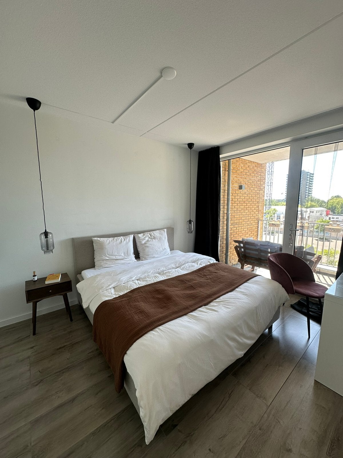 Boxspring (8 maanden oud) (180 x 200 cm), Ophalen, Beige, Tweepersoons, Zo goed als nieuw