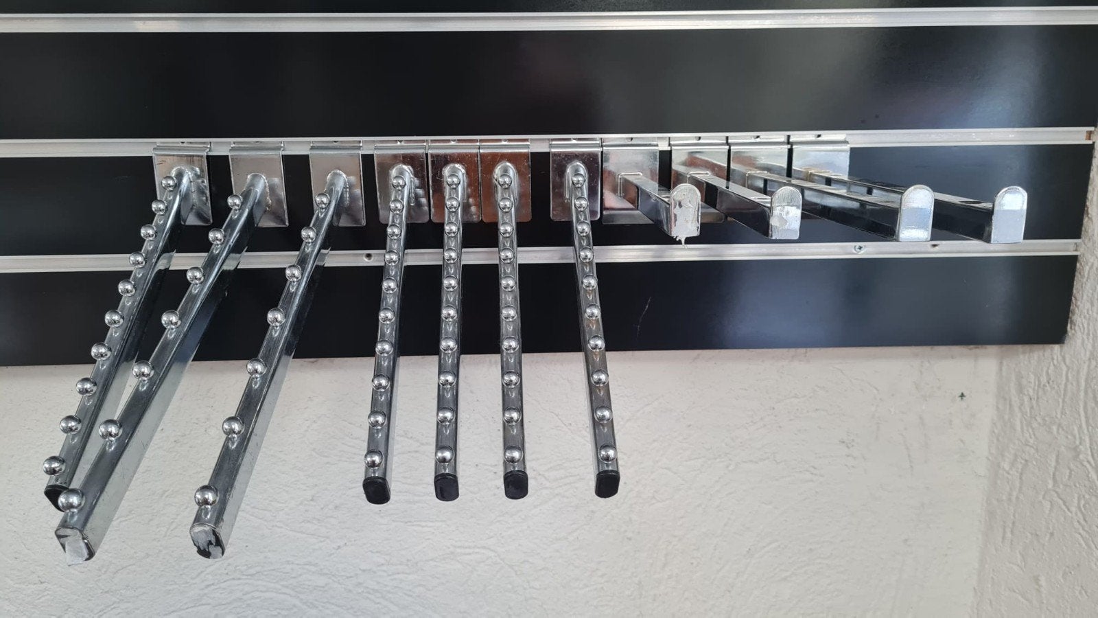 Complete winkelinventaris wegens sluiting, Ophalen