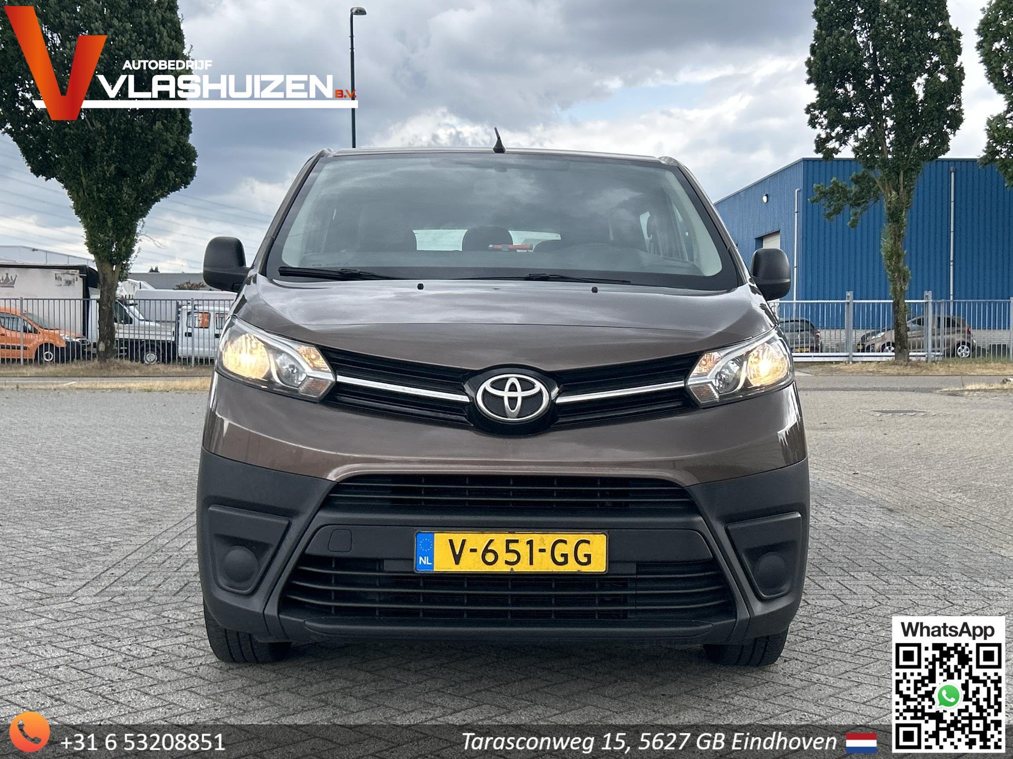 Toyota PROACE Worker 2.0 D-4D Cool Comfort Long DC | € 7.3, Voorwielaandrijving, Stof, Gebruikt, 4 cilinders