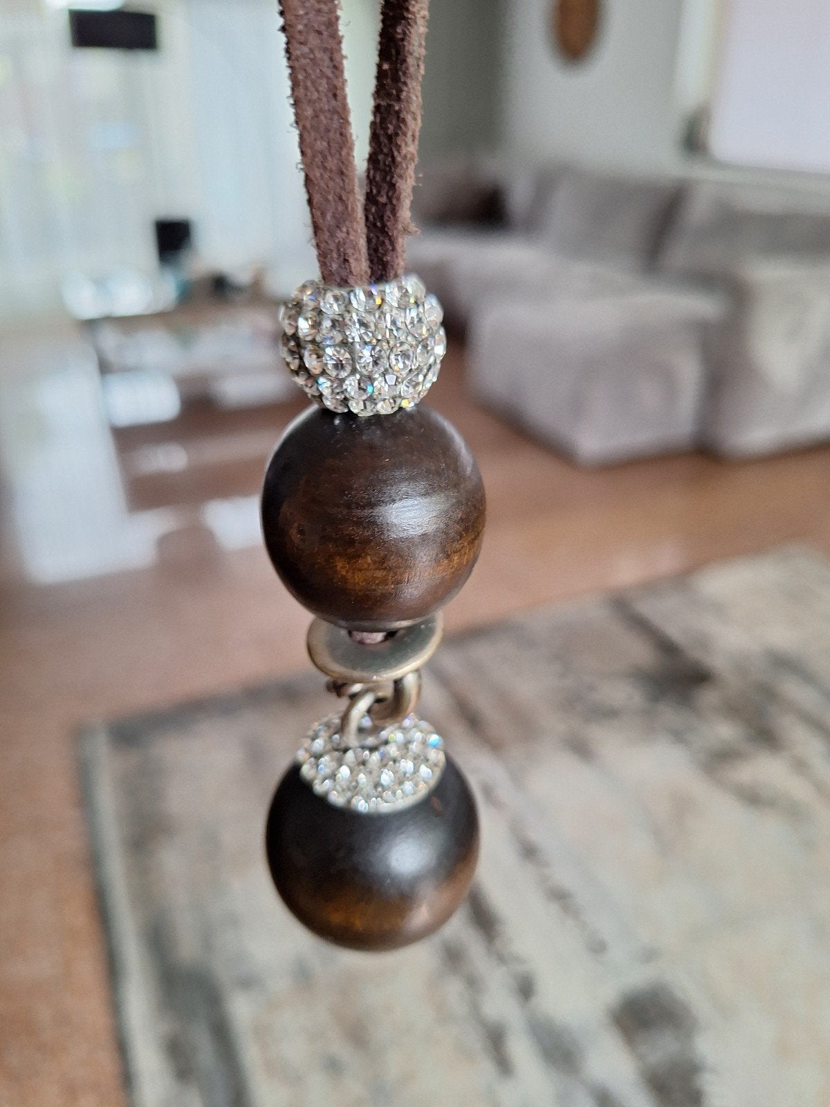 Houten ketting met strass details, Sieraden, Tassen en Uiterlijk, Kettingen, Overige materialen, Gebruikt, Bruin, Met strass