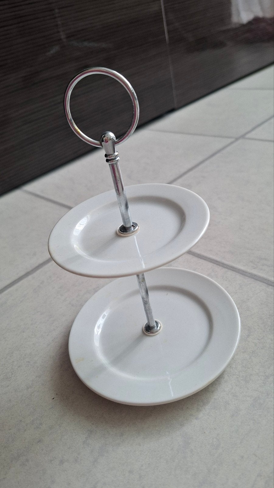 Schattige kleine etagère - Gebruikt maar nog goed!, Ophalen of Verzenden, Gebruikt, Etagère, Steen/keramiek