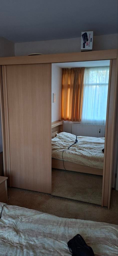 Gratis kledingkast, Ophalen, Met deur(en), Gebruikt, 200 cm of meer