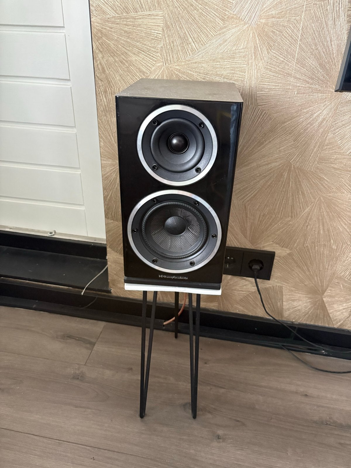 2x Wharfedale Diamond 220 Boekenplank Speakers, Gebruikt, Wharfedale, Ophalen of Verzenden, 60 tot 120 watt