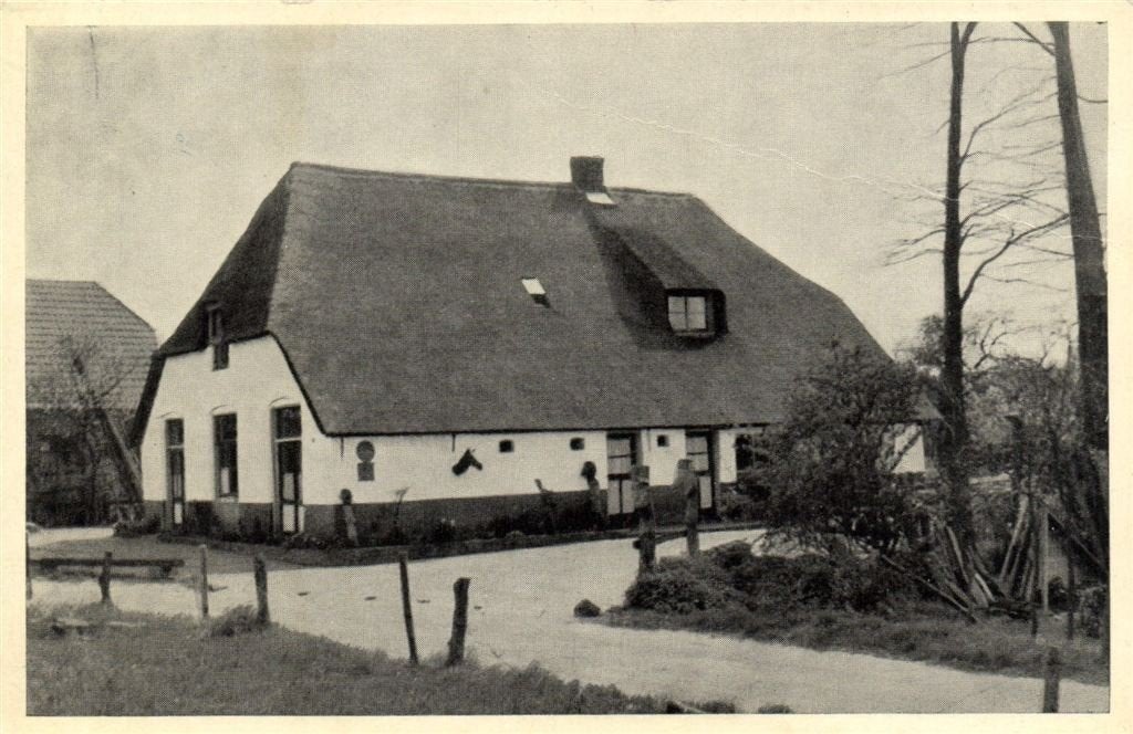 Kamphuis De Korenbloem, Elspeet - 196? gelopen, Verzamelen, Ansichtkaarten | Nederland, Ophalen of Verzenden, 1960 tot 1980, Gelopen