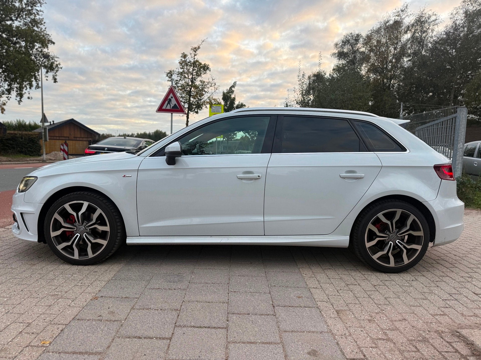 Audi A3 Sportback 1.4 TFSI Attraction Pro Line Plus g-tron, Auto's, Dealer onderhouden, Euro 6, 4 cilinders, CNG (Aardgas)