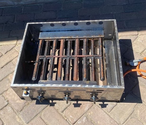 Gas bbq niet compleet  werking onbekend, Ophalen, Gebruikt