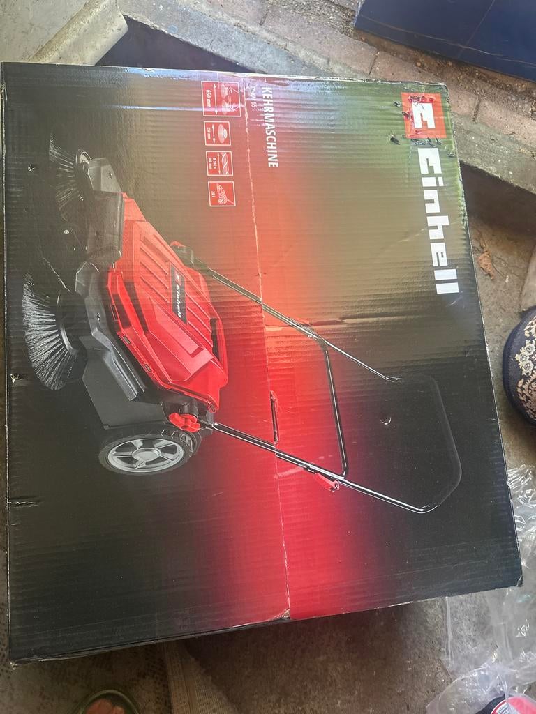 Einhell Veegmachine - Nieuw in doos, Ophalen of Verzenden, Zo goed als nieuw