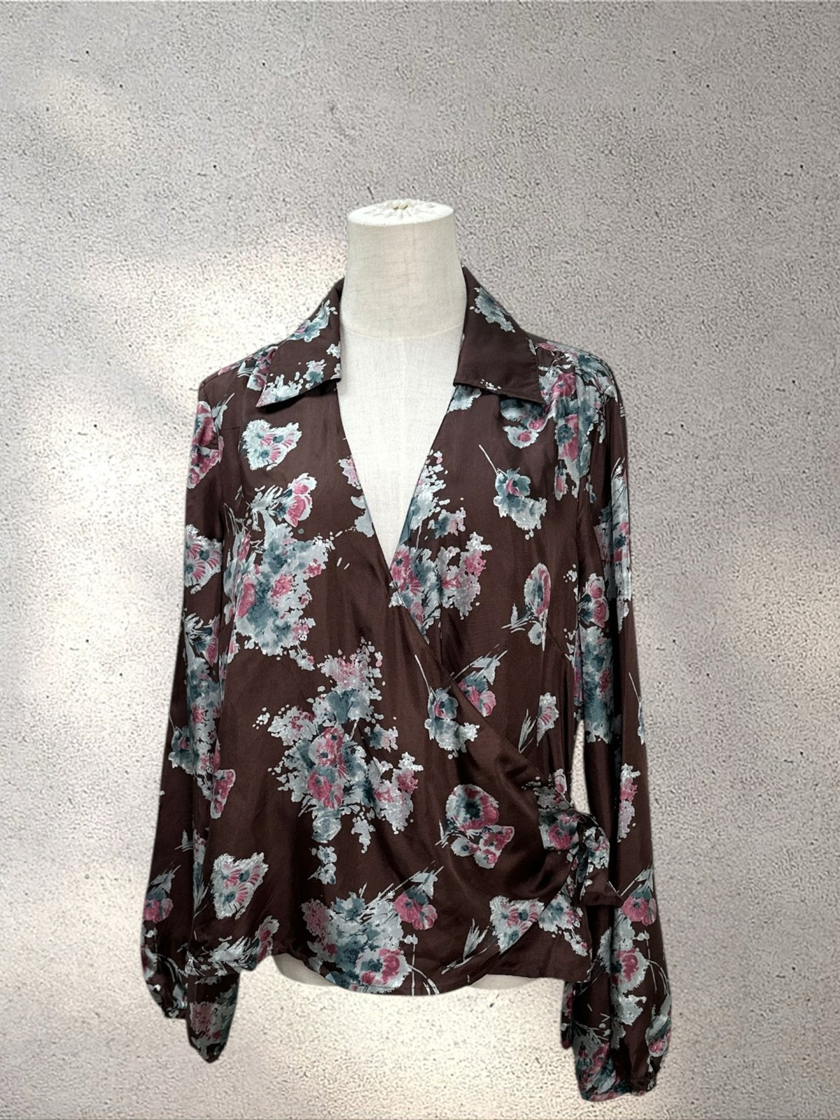 Laura Ashley Zijden Blouse met Bloemenprint - Maat L, Ophalen of Verzenden, Zo goed als nieuw, Maat 42/44 (L), Bruin