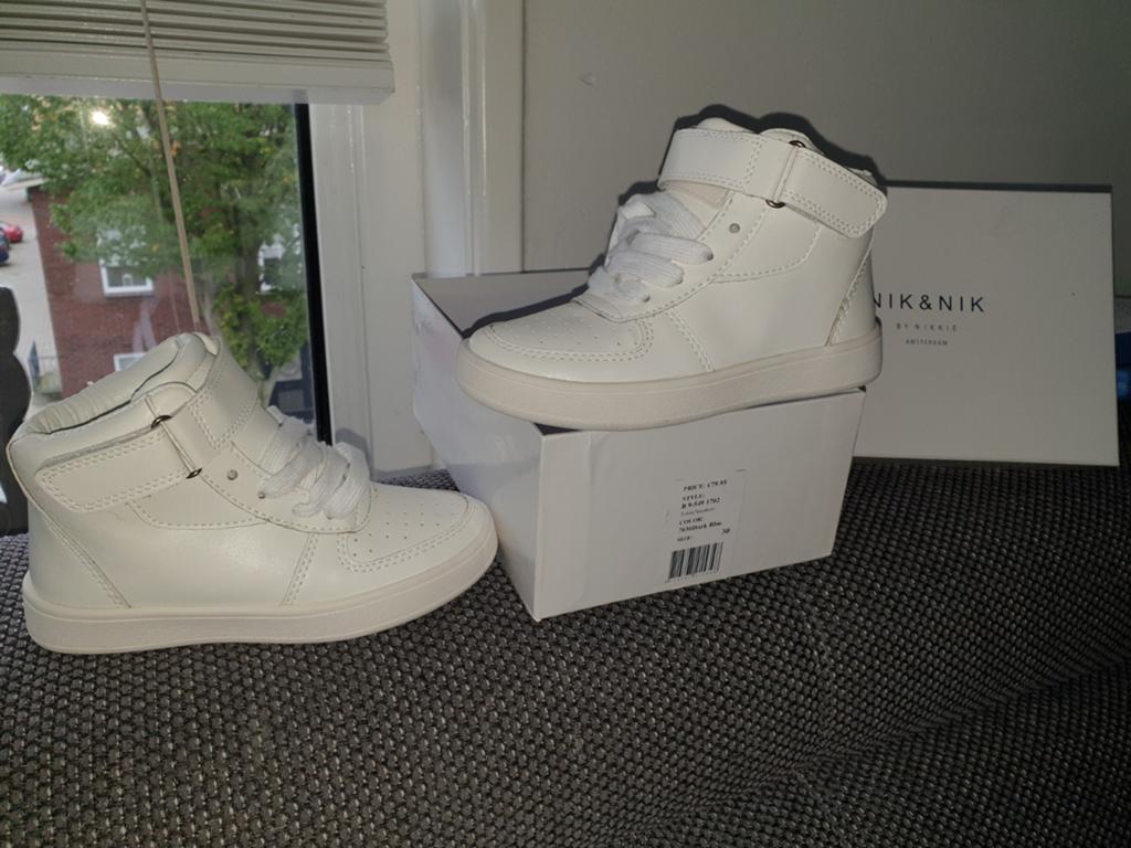 Nik&Nik schoenen unisex NIEUW sneakers wit crème 30 🌸, Meisje, Schoenen, Nieuw, Nik&Nik