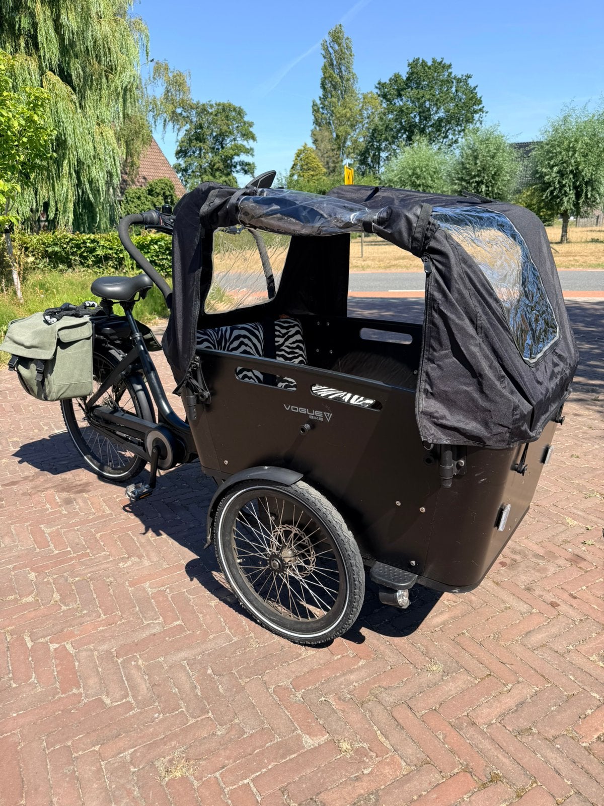 Bakfiets vogue carry 3, Ophalen, Zo goed als nieuw, 4 kinderen of meer