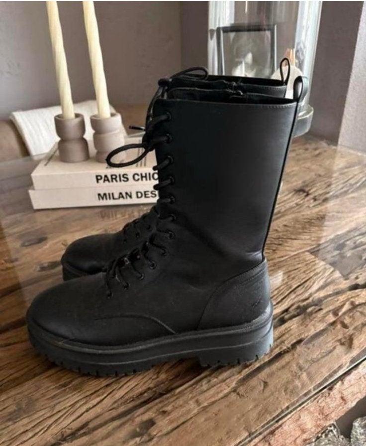 Stoere zwarte hoge chunky boots mt 41 ZGAN, Hoge laarzen, Zwart, Ophalen of Verzenden, Zo goed als nieuw