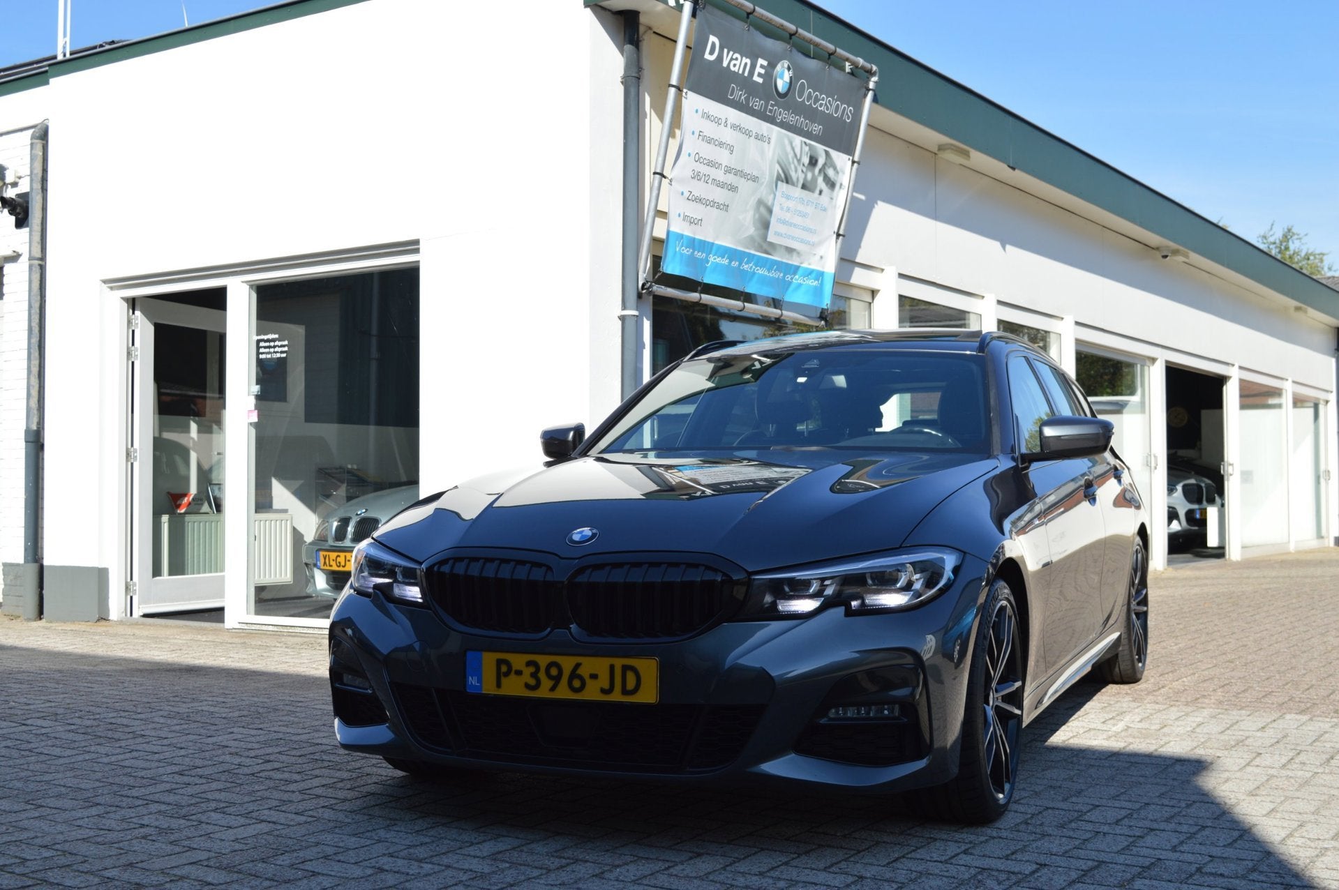 BMW 3-serie Touring 320i High Executive M-pakket Pano M spor, Auto's, Automaat, Achterwielaandrijving, 4 cilinders, 1545 kg