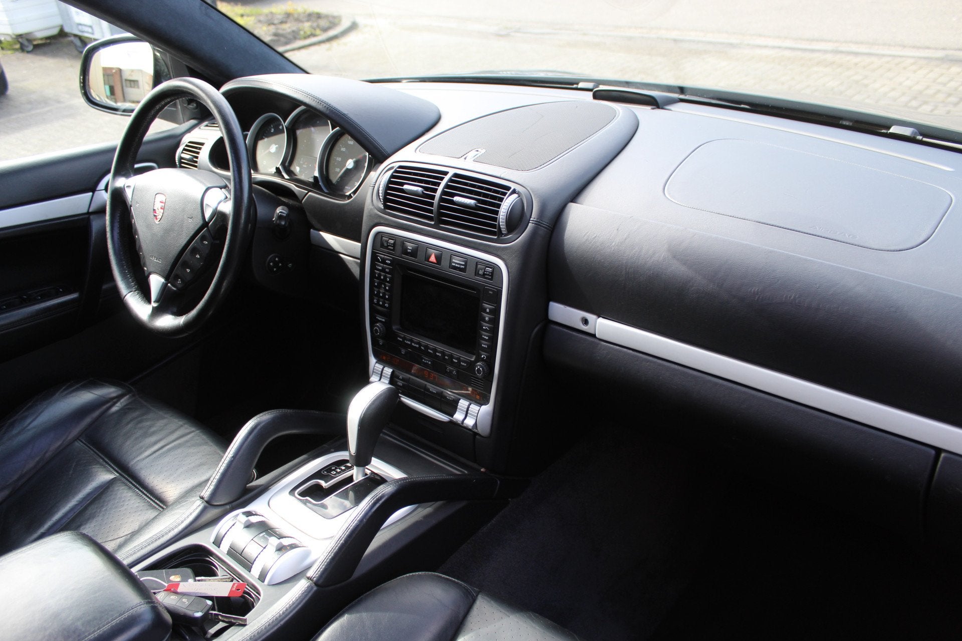 Porsche Cayenne 4.5 Turbo MEENEEMPRIJS Automaat/Panoramadak/, Auto's, Automaat, Cayenne, Gebruikt, 451 pk