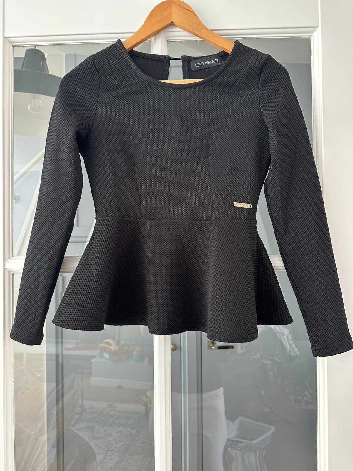 Prachtige zwarte peplum top Lofty Manner maat XS, Zwart, Ophalen of Verzenden, Zo goed als nieuw, Lange mouw