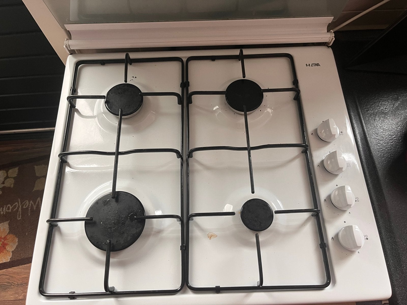 Zanussi gasfornuis met 4 kookzones en glazen afdekplaat, Witgoed en Apparatuur, Fornuizen, Ophalen, Gebruikt, 4 kookzones, Gas