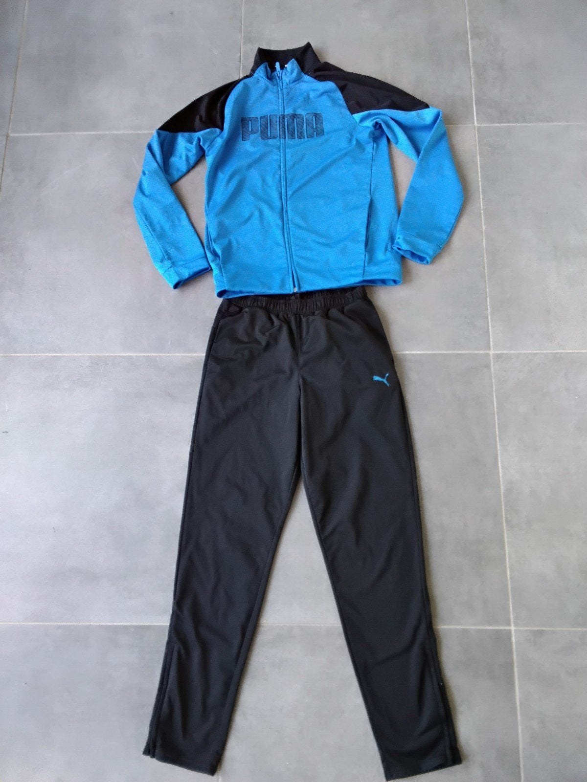 Puma trainingspak maat 176, Jongen of Meisje, Puma, Sport- of Zwemkleding, Ophalen of Verzenden