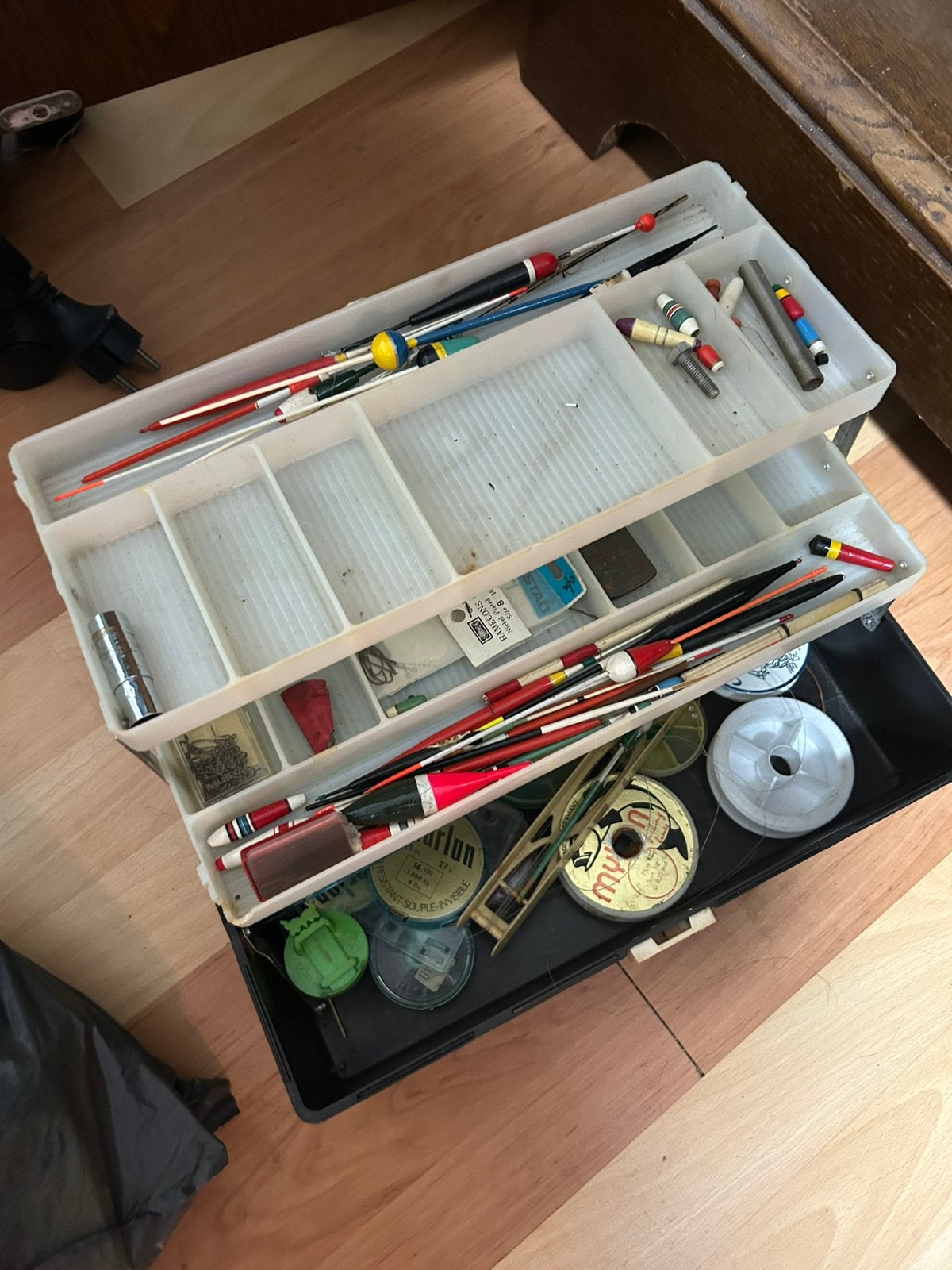 Oude Albatros Mitchell viskoffer met inhoud, Ophalen, Gebruikt, Koffer of Tas