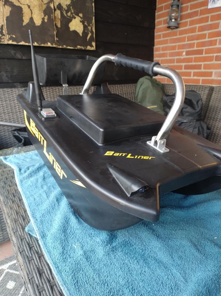 Voerboot baitliner, Watersport en Boten, Hengelsport | Karpervissen, Ophalen, Zo goed als nieuw, Overige typen
