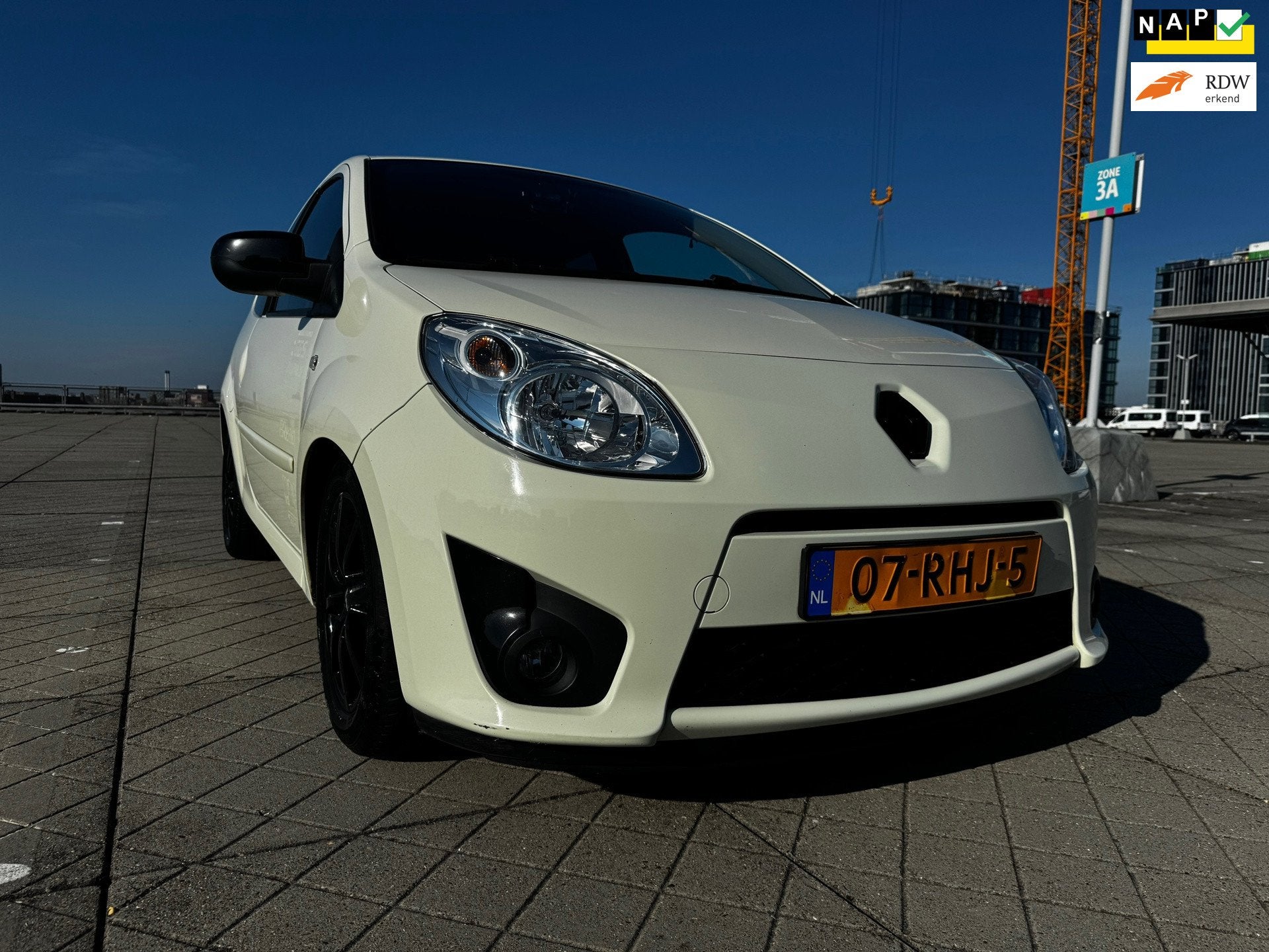 Renault Twingo 1.5 dCi Dynamique AIRCO CRUISE APK NAP, Auto's, Voorwielaandrijving, Gebruikt, 4 cilinders, 348 kg