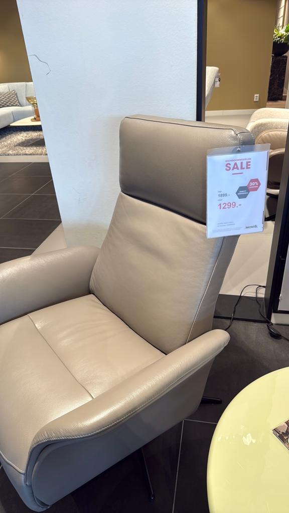 Montel dema relaxfauteuil maat s, Huis en Inrichting, Fauteuils, Ophalen, Zo goed als nieuw, 50 tot 75 cm, Leer