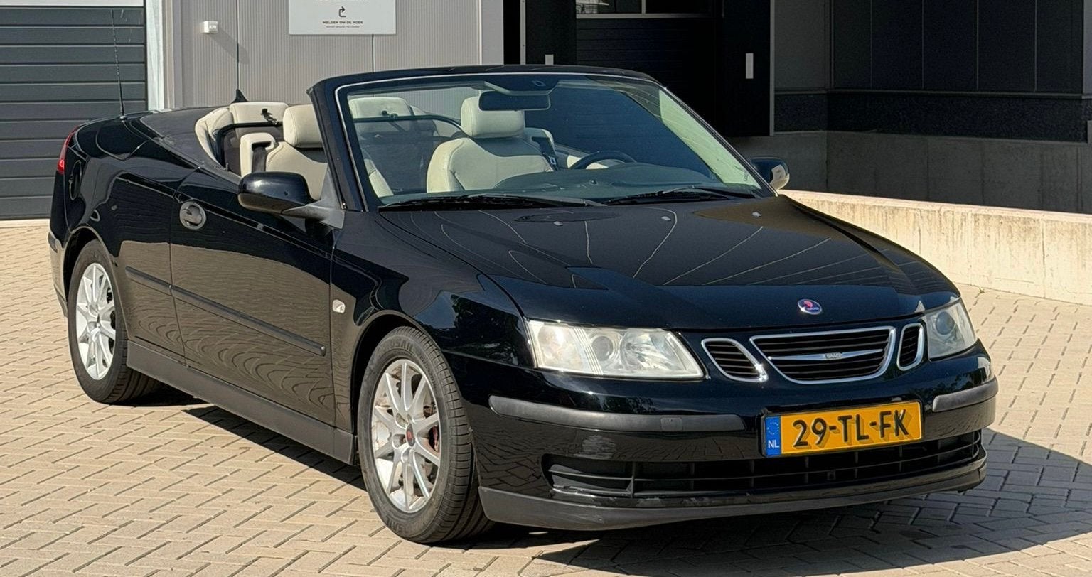 ‼️SAAB 9.3 CABRIOLET 1.8T 150PK VECTOR ZOMER AKTIE €2250‼️, Achterwielaandrijving, 4 cilinders, Zwart, Leder