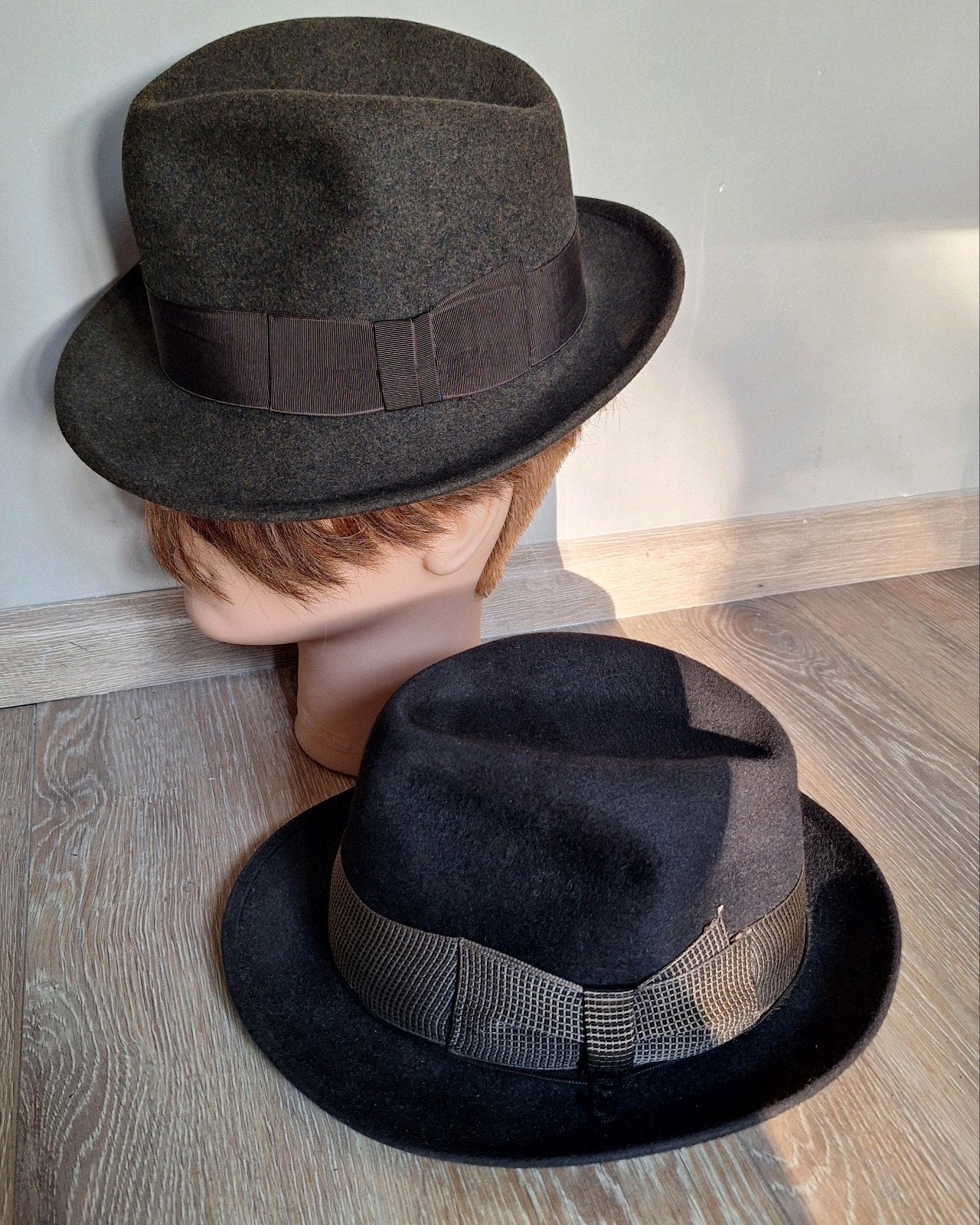 Borsalino vintage hoed (2) hoeden, Ophalen of Verzenden, Gedragen, 57 cm (M, 7⅛ inch) of minder, Borsalino