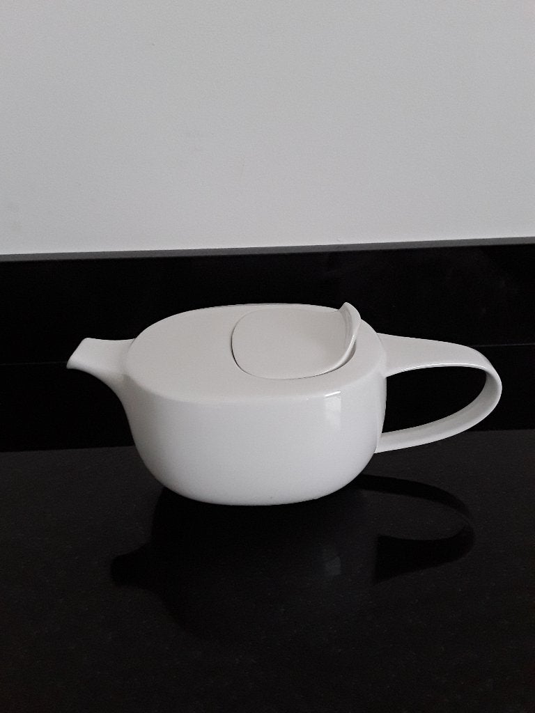 Villeroy en boch witte Design theepot, Verzenden, Villeroy & Boch, Zo goed als nieuw, Porselein