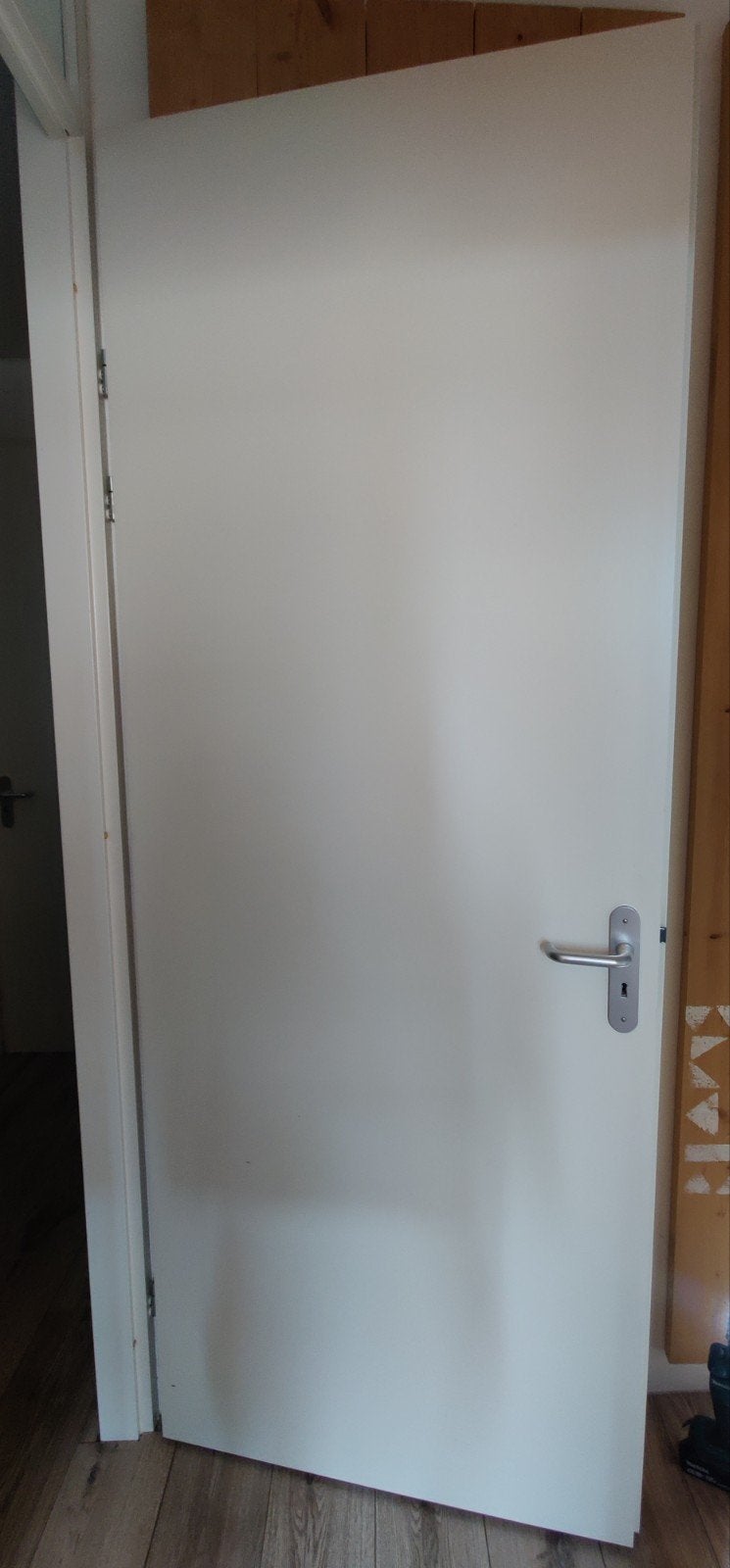 Witte binnendeur met slot, rechtsdraaiend, Doe-het-zelf en Verbouw, Ophalen, Gebruikt, 80 tot 100 cm, 215 cm of meer