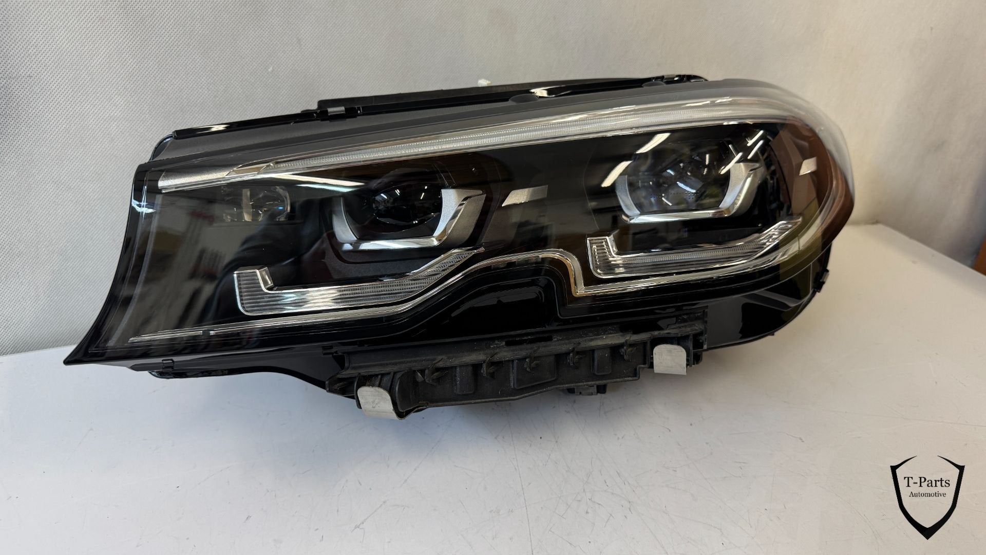 bmw 3 serie G20 koplamp links 948170108 lamp A9948170108, Auto-onderdelen, Verlichting, Petuelring 130
80788  Munich, DE, Gebruikt