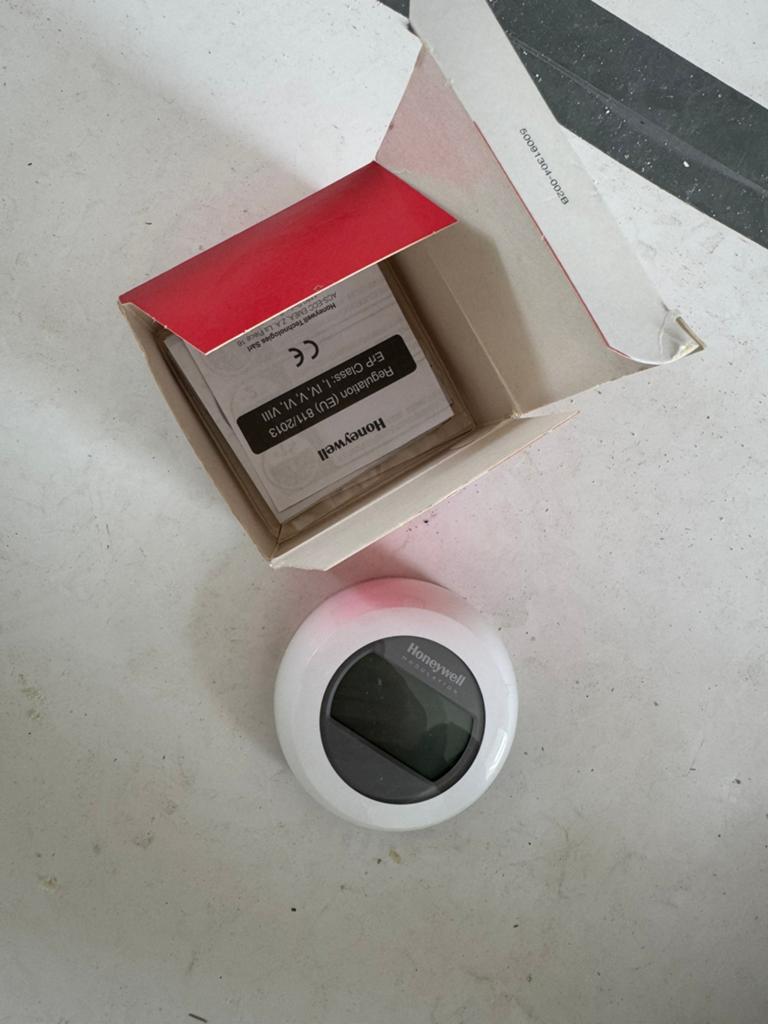 Honeywell kamerthermostaat, Ophalen of Verzenden, Zo goed als nieuw