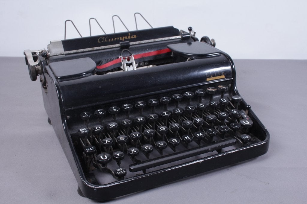 I10 Olympia Elite Schrijfmachine 1939, Ophalen of Verzenden, Gebruikt