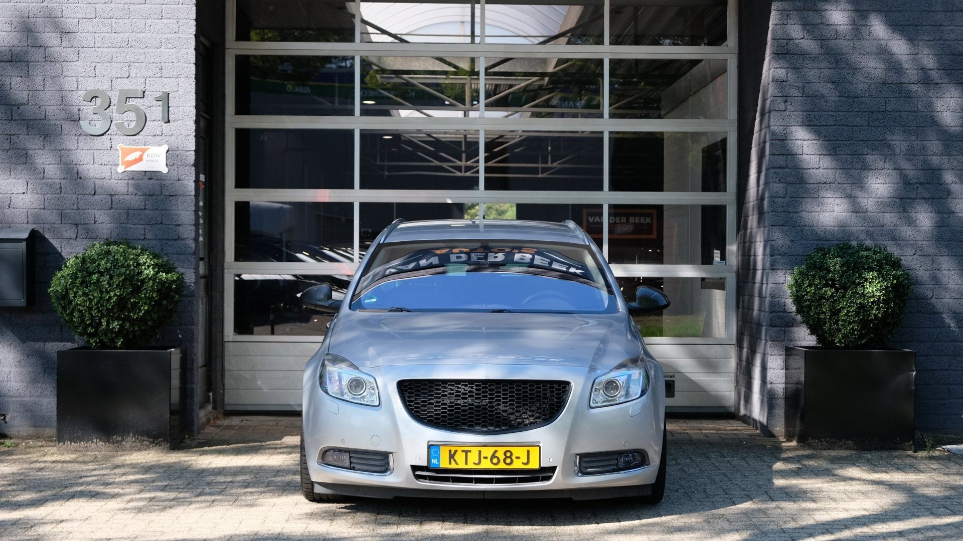 Opel Insignia Sports Tourer 2.8 T Cosmo 4x4 260PK Leder, Auto's, Automatische klimaatregeling, Euro 5, Gebruikt, Zwart