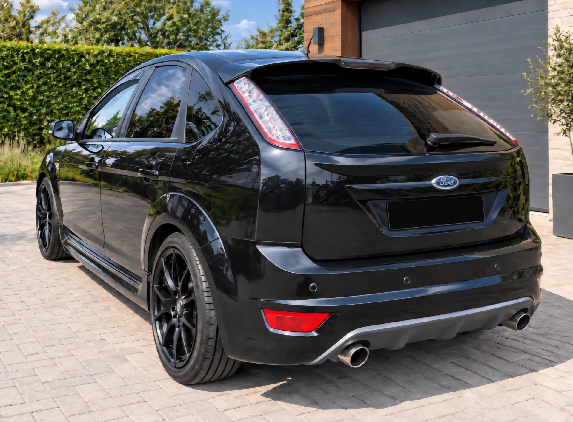 Foto 2 van Ford Focus 2.5 ST Xenon Clima 18"