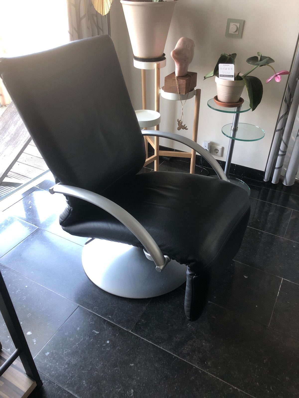 Rolf Benz Relaxfauteuil Zwart Leer - Draaibaar en Verstelbaa, Huis en Inrichting, Ophalen, Gebruikt, 100 tot 125 cm, Leer