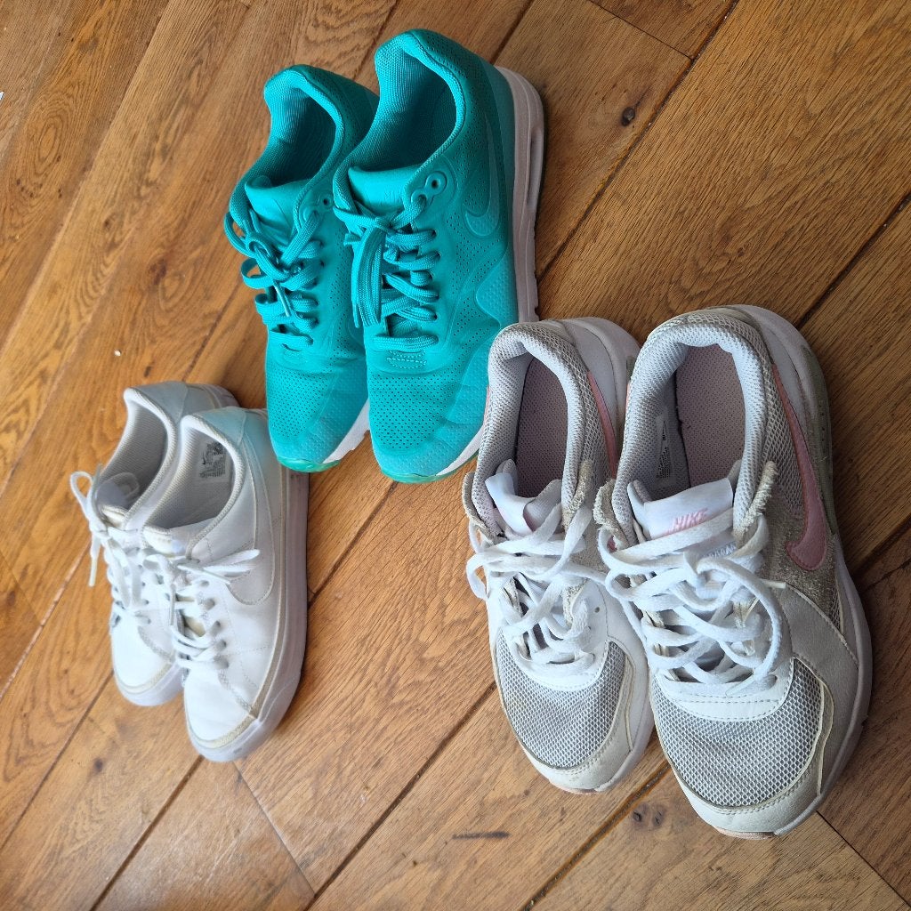 Nike maat 35,5  en 37,5, Ophalen, Zo goed als nieuw