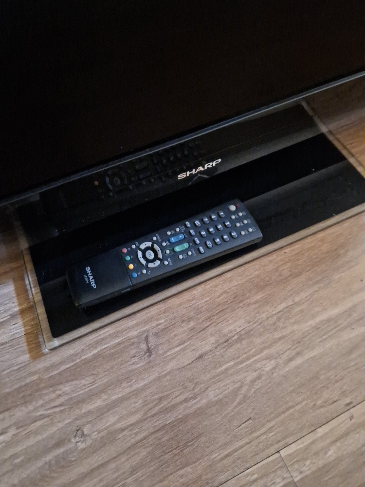 SHARP breedt beeld tv ..  High Color Edition, 50 Hz, LCD, Ophalen of Verzenden, Zo goed als nieuw