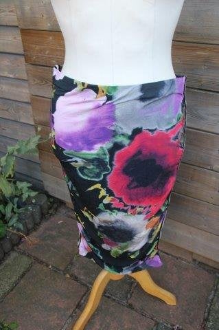 Rok zwart/ kleur Marccain mt N4 (m/40) Vaste prijs OPRUIMING, Kleding | Dames, Rokken, Maat 38/40 (M), Zwart, Ophalen of Verzenden