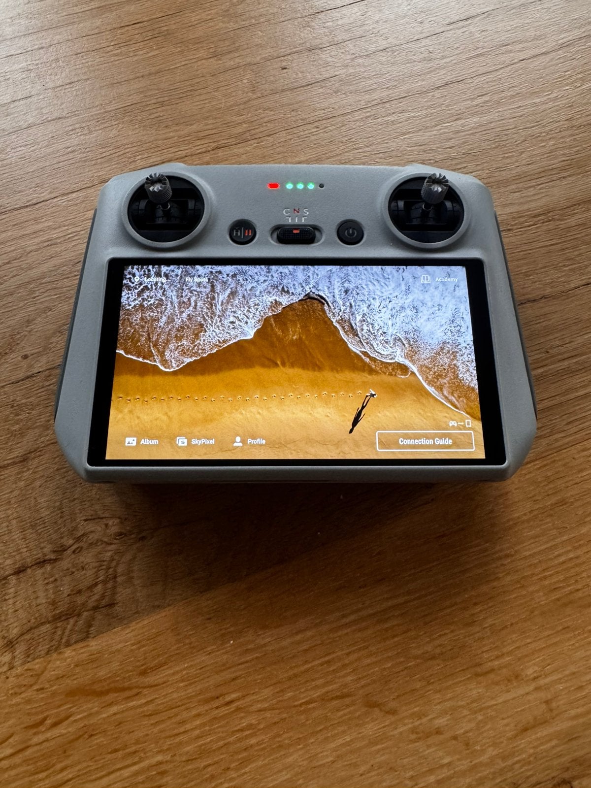 DJI RC smart controller voor de DJI mini 3 pro, 250 tot 900 gram, Ophalen of Verzenden, Zo goed als nieuw, DJI