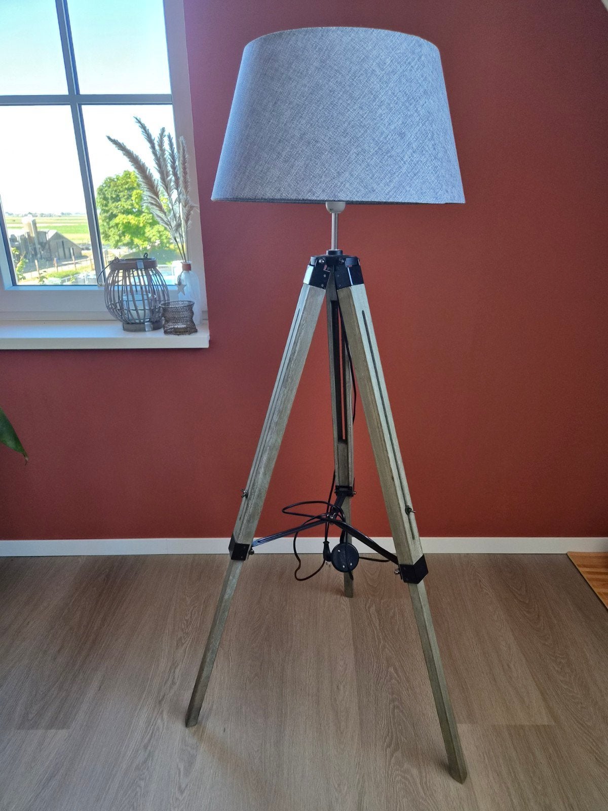 staande lamp / vloerlamp met lampenkap, Ophalen, Zo goed als nieuw, 150 tot 200 cm