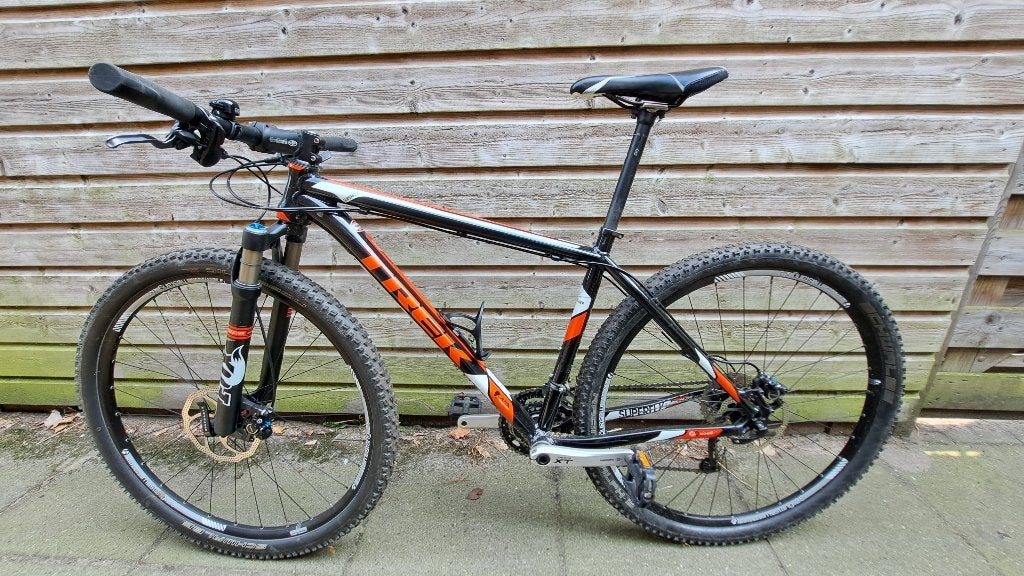 Te koop Trek Superfly 9.6 met Shimano Deore/XT, Ophalen, Gebruikt, Hardtail, 45 tot 49 cm