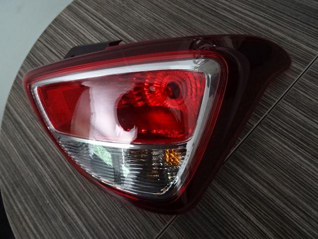 Achterlicht Hyundai I10 bj 2020 Rechts 5 deurs ZGAN., Gebruikt, -, -, Ophalen of Verzenden