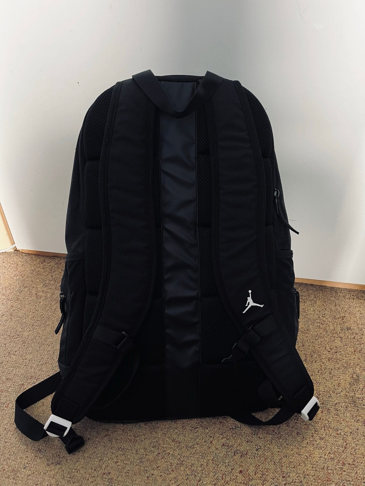 Jordan Rugzak - Zwart met Wit Logo, 25 tot 40 cm, Ophalen of Verzenden, Zo goed als nieuw, Overige merken