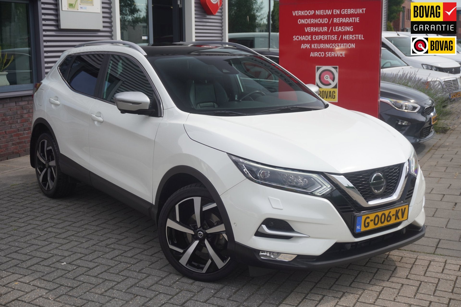 Nissan Qashqai 1.2 Tekna + / Pano / 360 Camera / Memory / Le, Gebruikt, 4 cilinders, 116 pk, Wit
