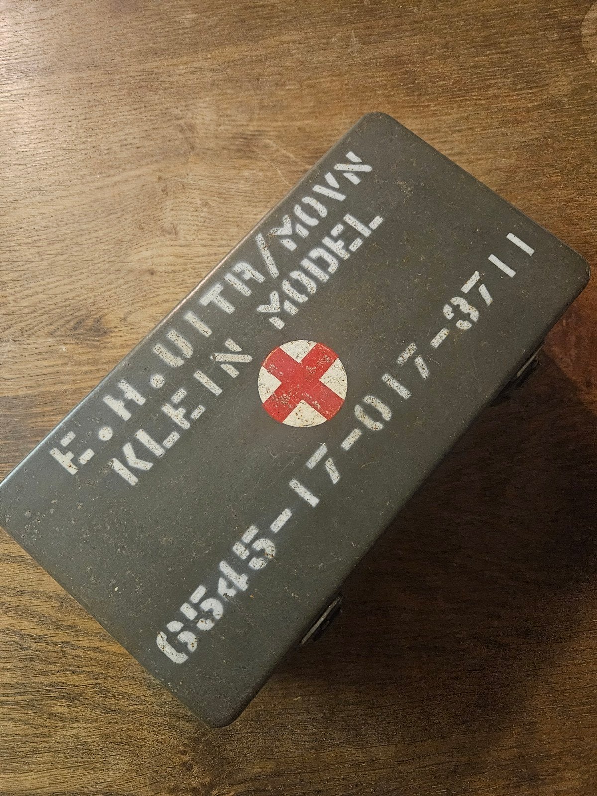 militaire EHBO-verbandtrommel van de Koninklijke Landmacht, Ophalen of Verzenden, Landmacht, Nederland