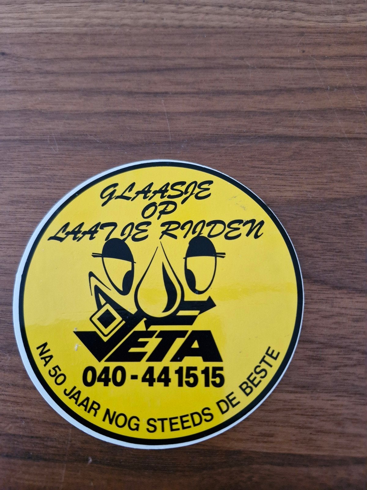 11484 Vintage Veta Olie Sticker - "Glaasje op, laat je rij, Ophalen of Verzenden
