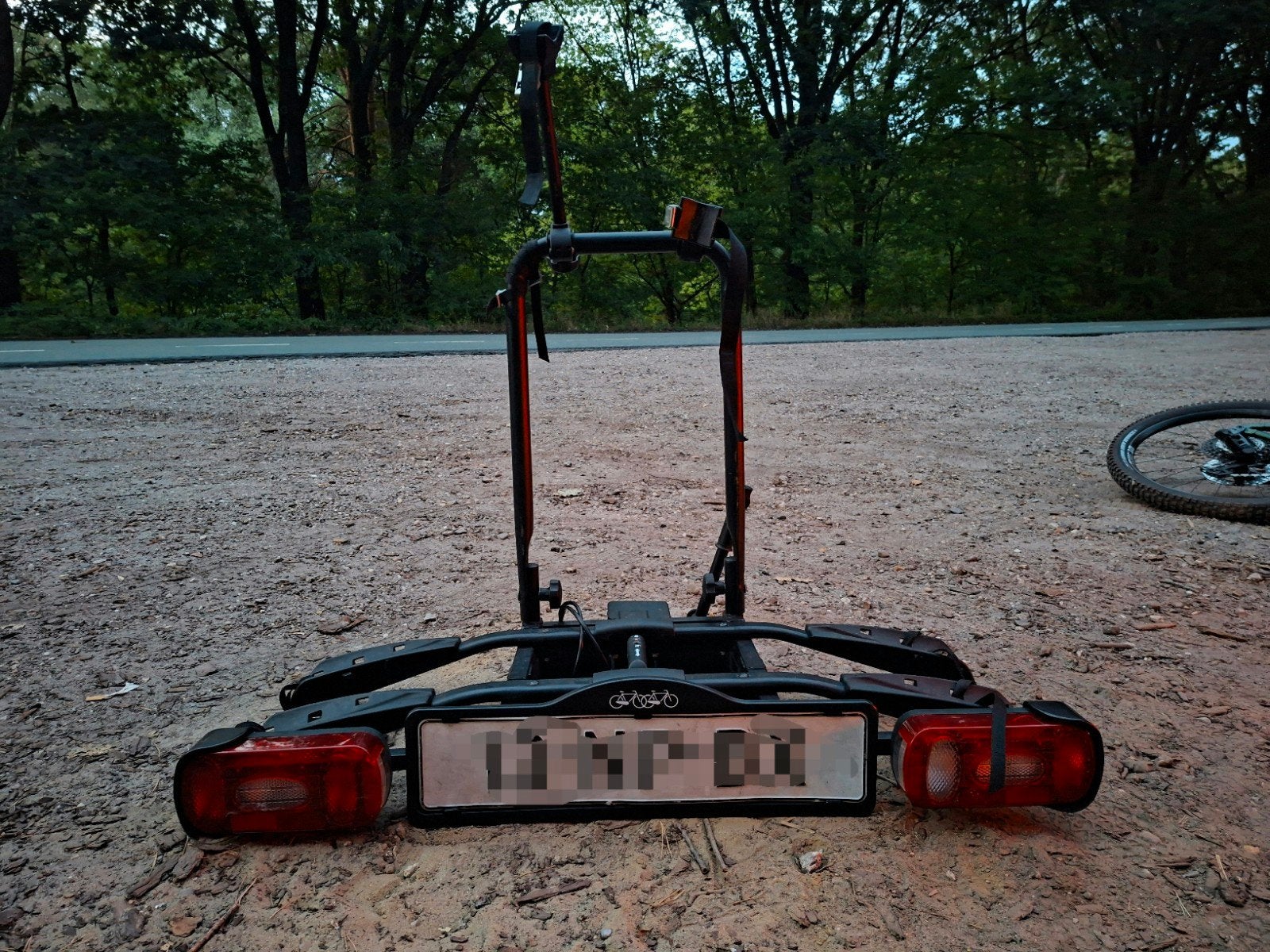Nette Car Xtras fietsendrager voor 2 e-bikes (kantelbaar), Auto diversen, Fietsendragers, Trekhaakdrager, Ophalen of Verzenden