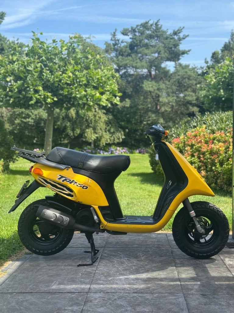 ⭐️Piaggio Typhoon 50cc 2 takt geel in nette staat⭐️, Niet ingevuld, Niet ingevuld, Niet ingevuld